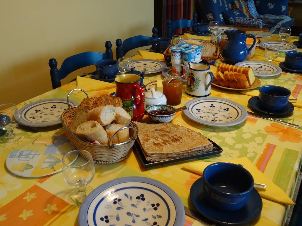 Bed and Breakfast Le Stang à Le Croisty Extérieur photo